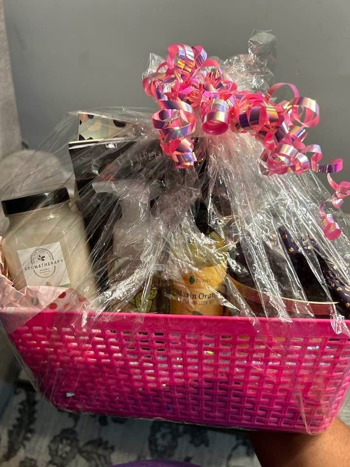 Mother's Day Baskets event photo 4