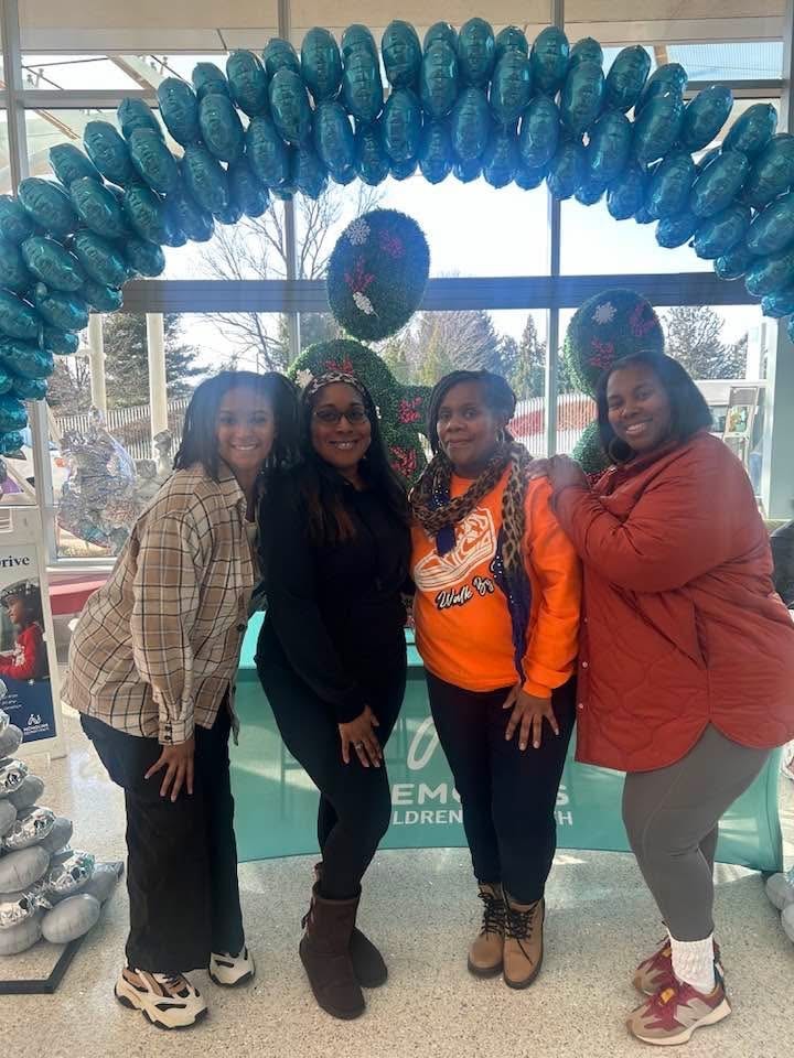 Nemours Christmas Give Back Event photo 3